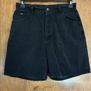 Lee Black Denim Women's Shorts - Classic Five-Pocket Style